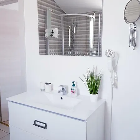 Haus Milly With Pool Holiday home
